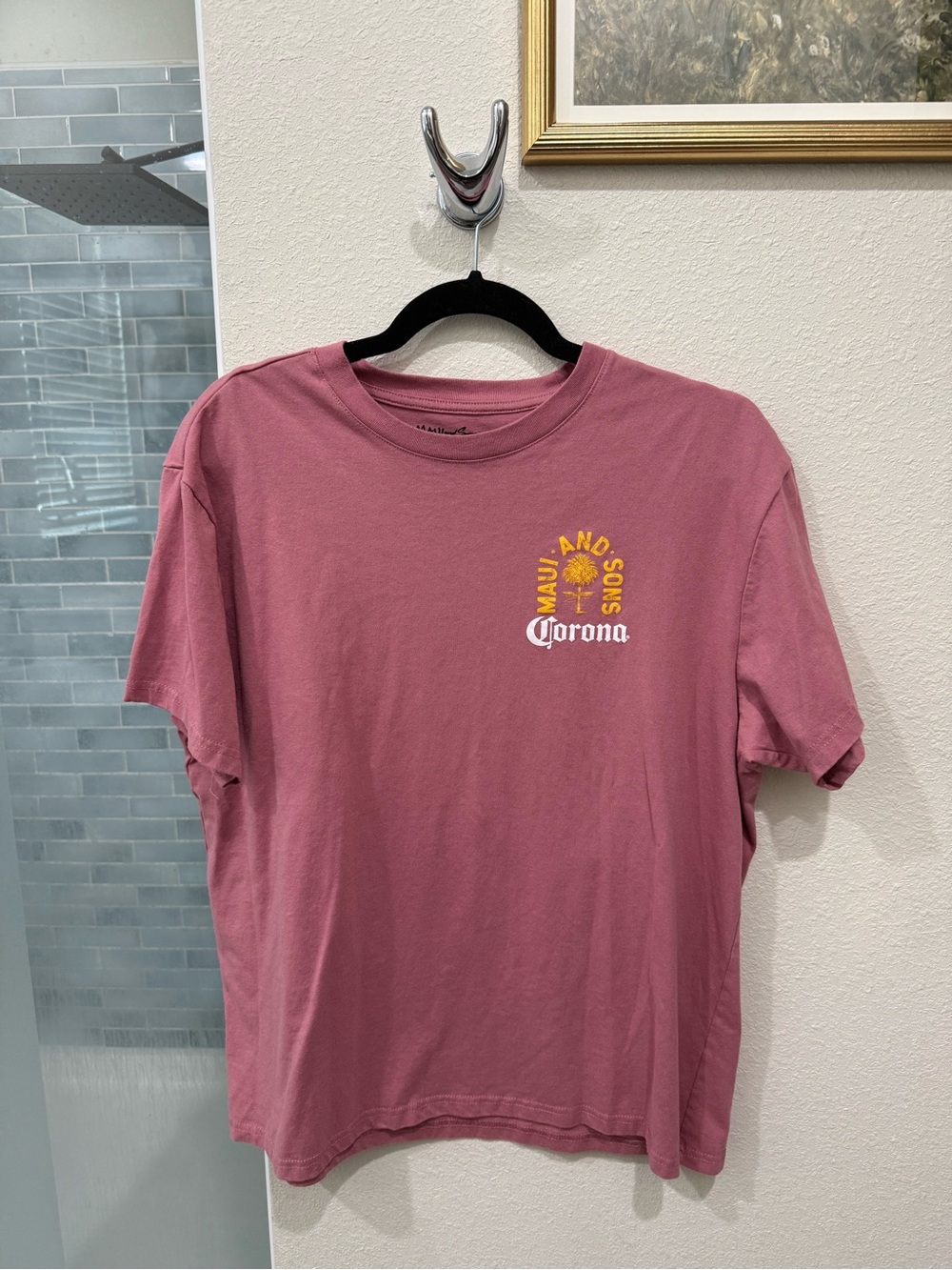 Maui and Sons X Corona Mens Beer T-Shirt